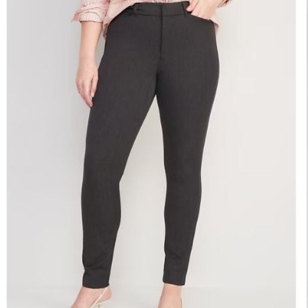 TALL Old Navy High-Rise Pixie Pant in Gray NWOT